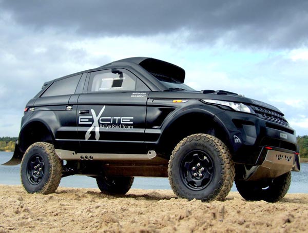 Back in Black - Excite Rallye Raid Team's new Desert Warrior 3 Race Car.